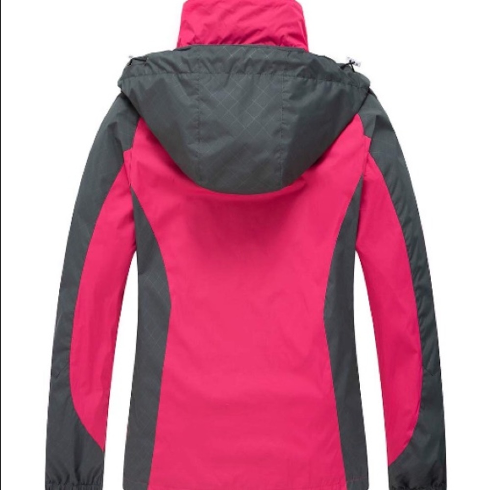 Weather proof jacket - Picture 3 of 6